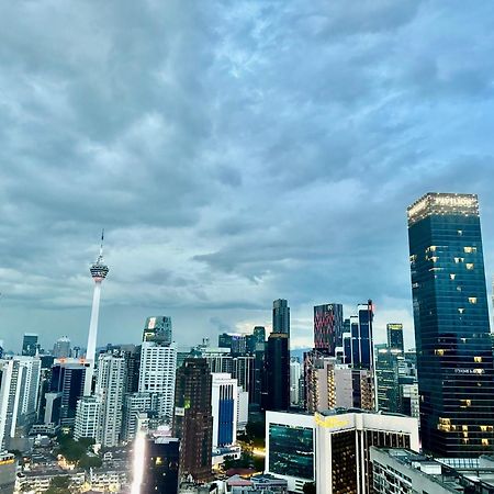 Klcc Suites At Axon By Skypool Куала Лумпур Екстериор снимка