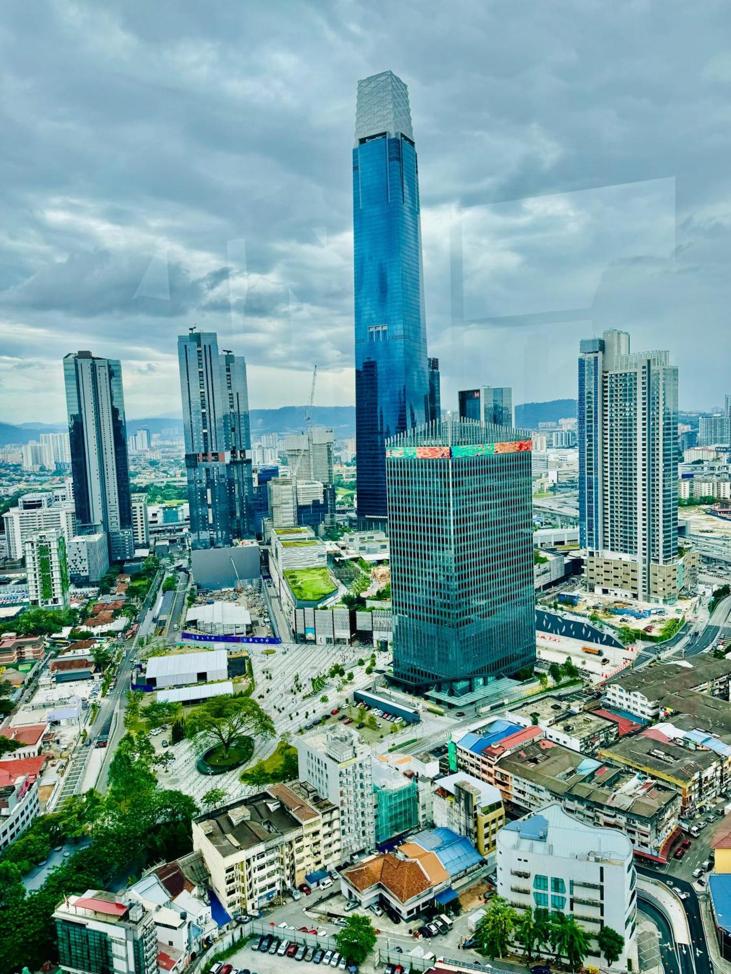 Klcc Suites At Axon By Skypool Куала Лумпур Екстериор снимка