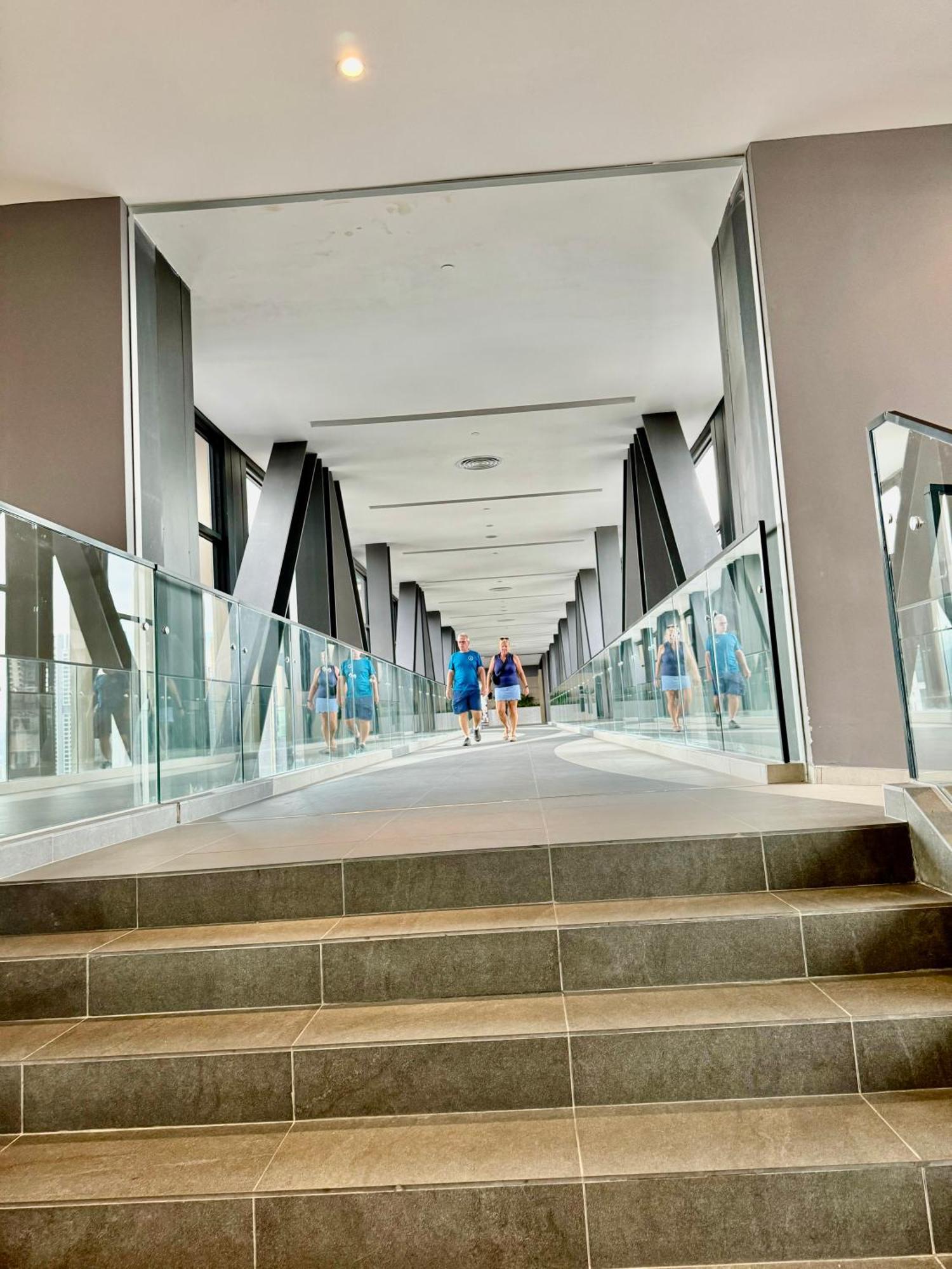 Klcc Suites At Axon By Skypool Куала Лумпур Екстериор снимка
