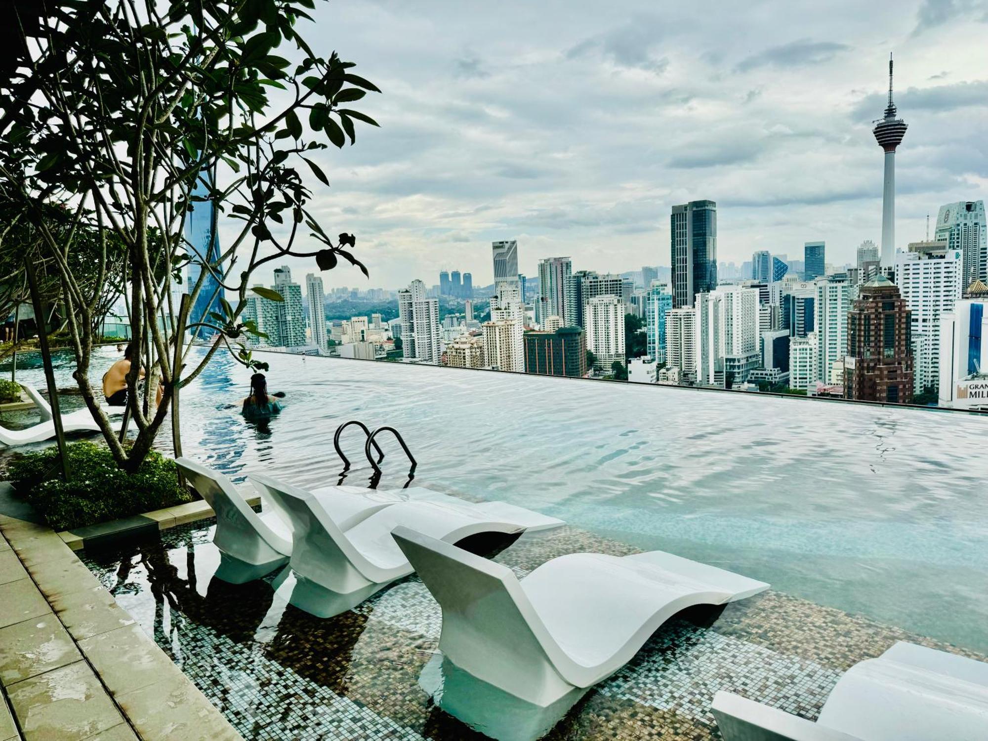 Klcc Suites At Axon By Skypool Куала Лумпур Екстериор снимка