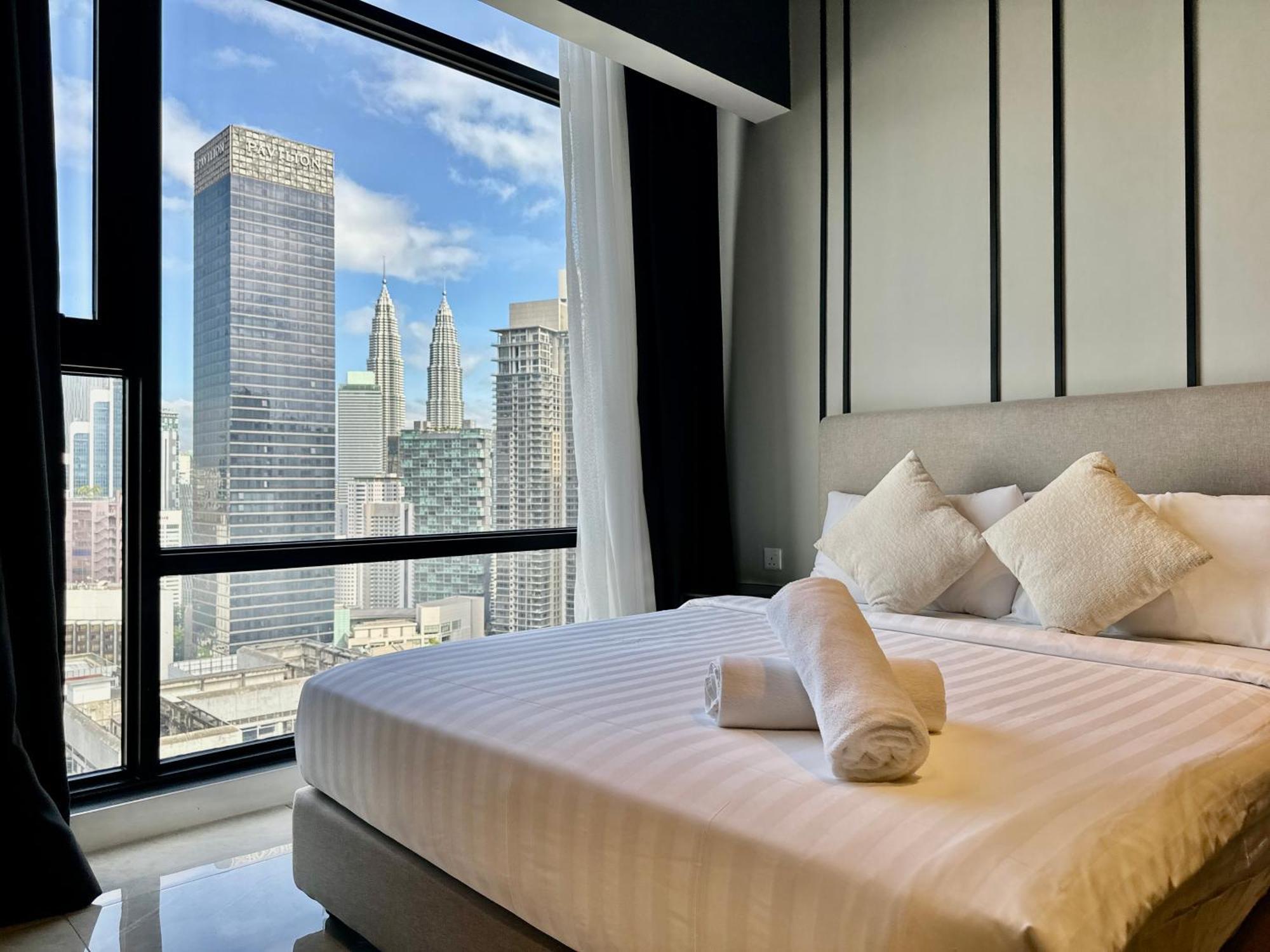 Klcc Suites At Axon By Skypool Куала Лумпур Екстериор снимка