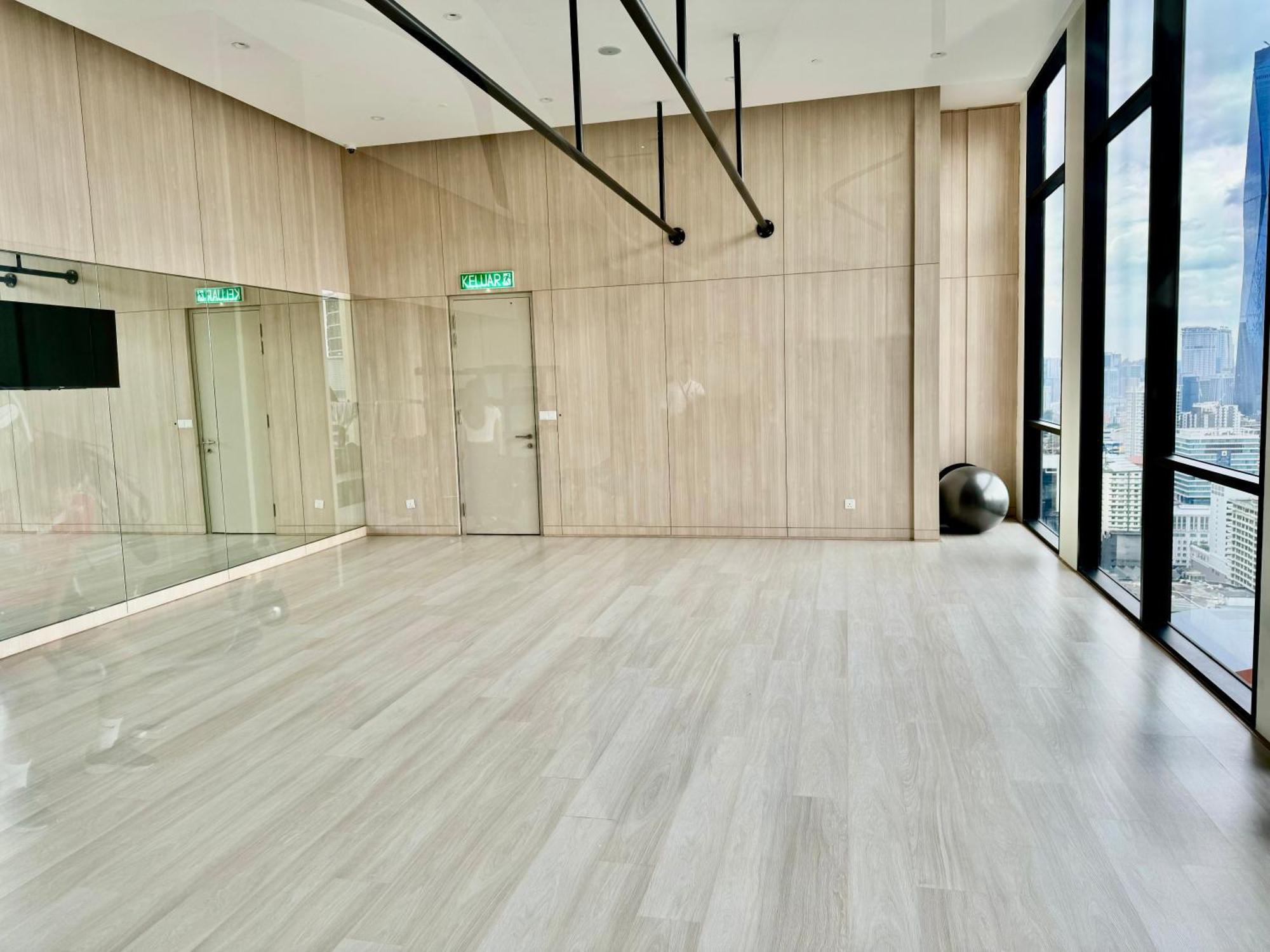 Klcc Suites At Axon By Skypool Куала Лумпур Екстериор снимка